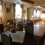Salon dla gości w Leśnym Dworku